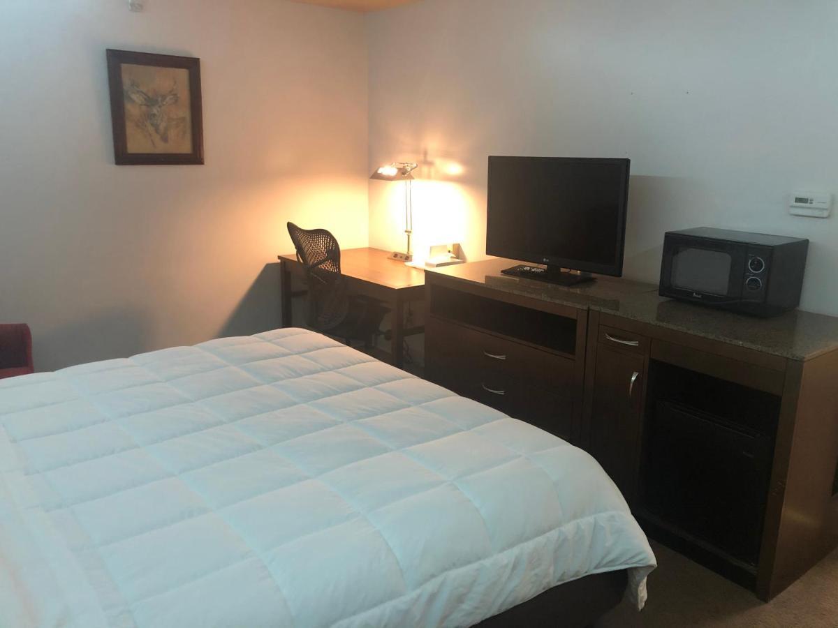Simple Rewards Inn Shelbina Экстерьер фото